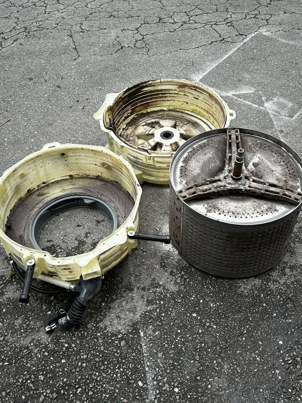 Técnico da FKR Prime realizando análise em lava e seca